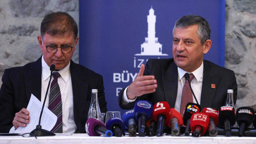 Yeni parti ile ilgili en net açıklama: Cemil Tugay Özgür Özel ile görüşmesini anlattı