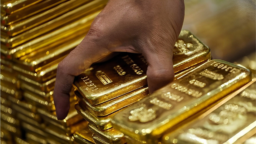 Güvenli liman sallantıda: Dolar kazandı, altın kaybetti