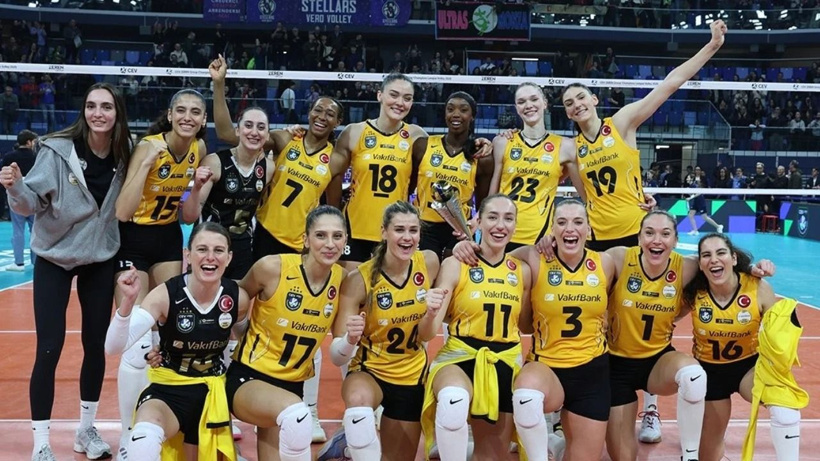 VakıfBank resmen açıkladı: Ne yapacak şimdi Zehra Güneş! - Fotoğraf: 3