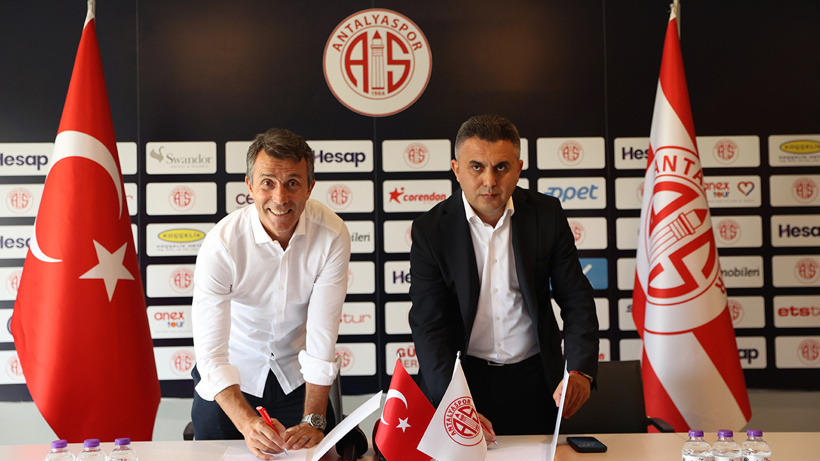 Bülent Korkmaz imzayı attı: İlk sözü şaşırttı