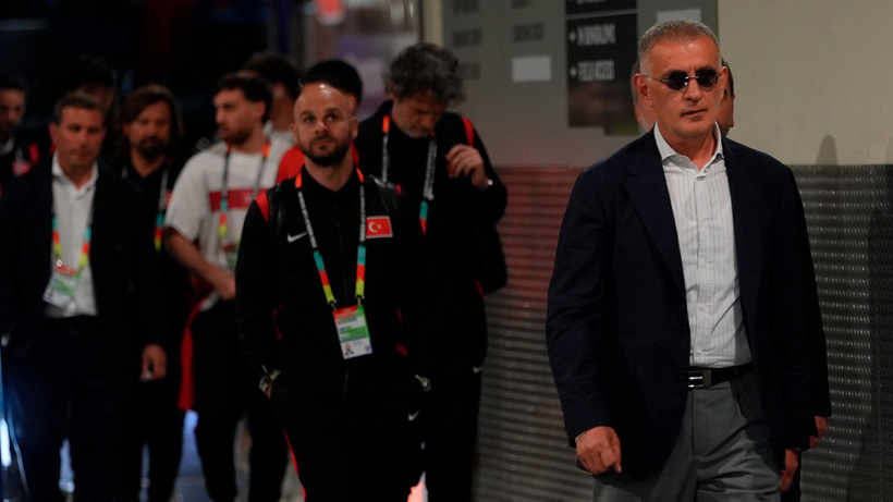 Hacıosmanoğlu FIFA'nın Dünya Kupası teklifini duyar duymaz reddetti