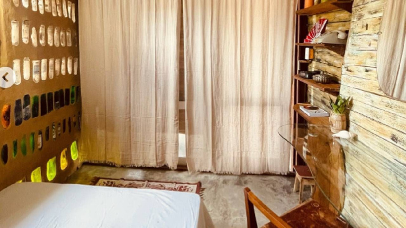 Anne-kız iki yıl boyunca çöpe atılan malzemelerden ev yaptılar: Airbnb'nin en çok kazanan evi oldu - Fotoğraf: 6
