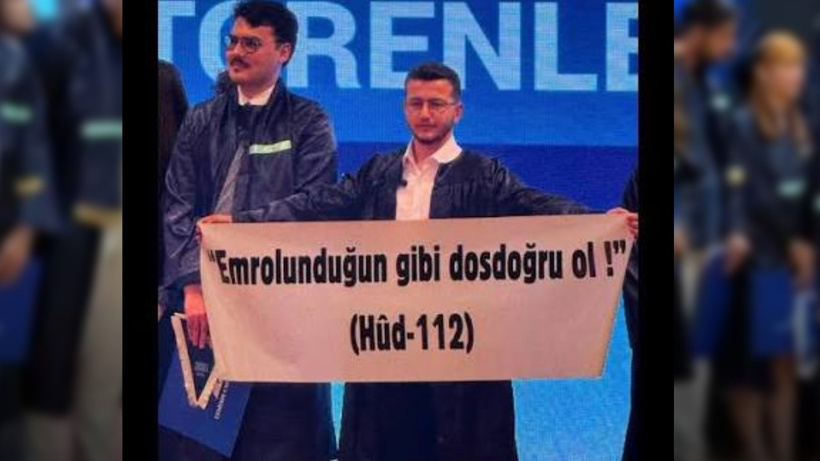 Yeditepe Üniversitesi'nden 'ayetli pankart' açıklaması: İslam karşıtı değiliz, idari inceleme başlatıldı