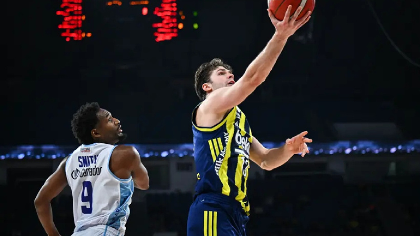 Fenerbahçe'de sürpriz veda: Resmen açıklandı