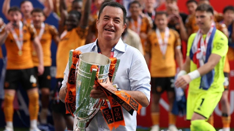 Avrupa kulübü hakaret edip Hull City'yi tehdit etti: Acun Ilıcalı hemen rest çekti