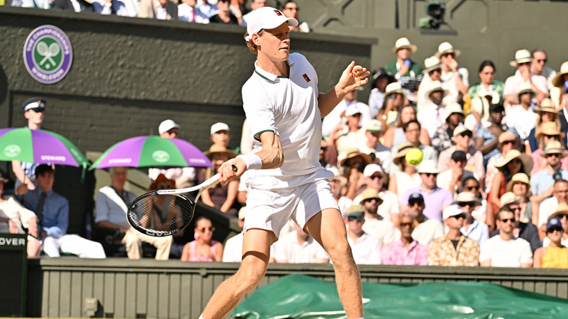 Wimbledon'da şampiyon belli oldu: Üst üste ikinci kez kazandı