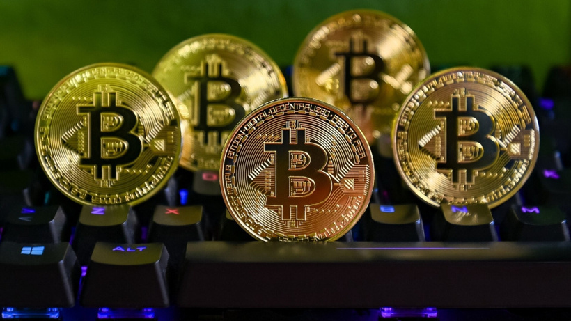 Trump'tan İran'a yeni abluka dalgası Bitcoin kapısına dayandı