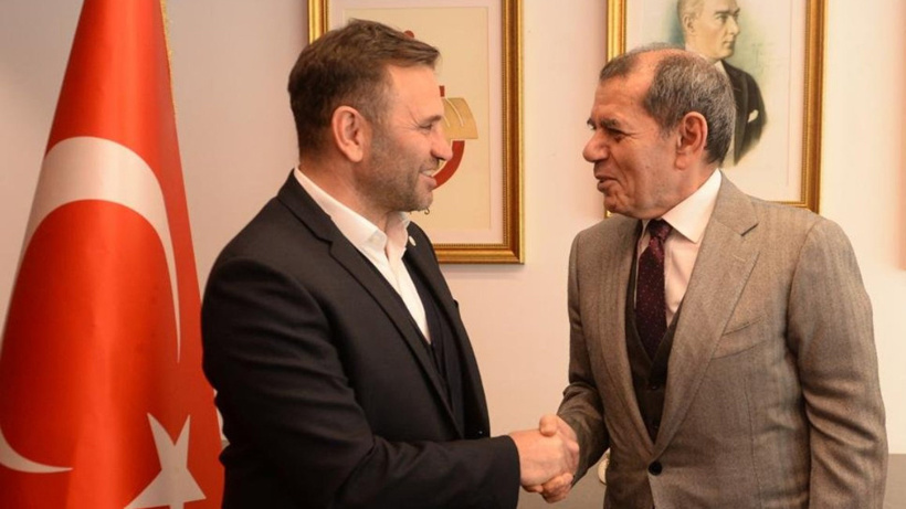 Galatasaray isteklerini duyunca hemen masadan kalktı