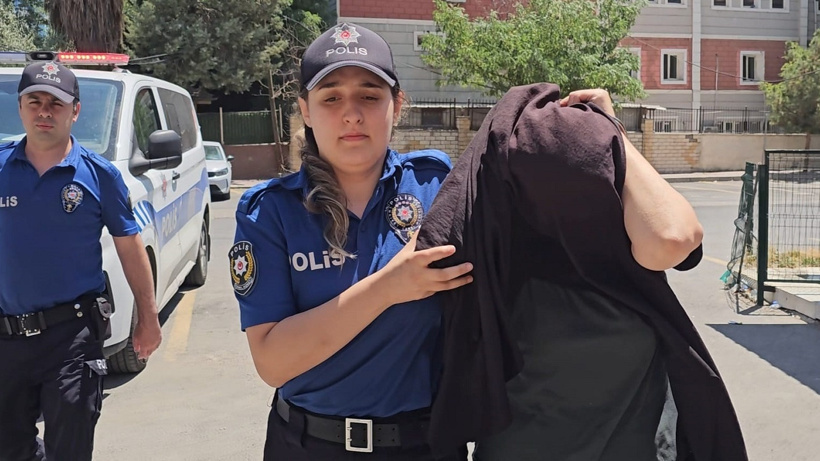 Hemşire kılığında bebek kaçırmaya çalışırken yakalandı! Şüpheli adliyede