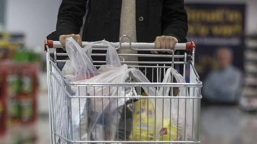 Zincir markette tarihi geçmiş ürün sattılar, cezadan kaçamadılar!