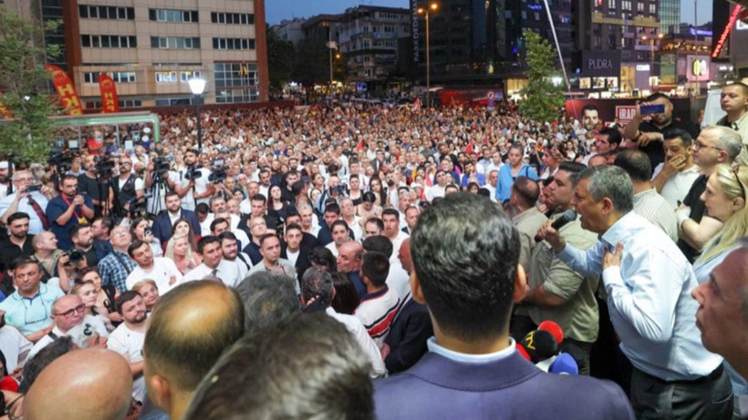Yeni parti için geri sayım başladı: Özel basın toplantısı planlıyor
