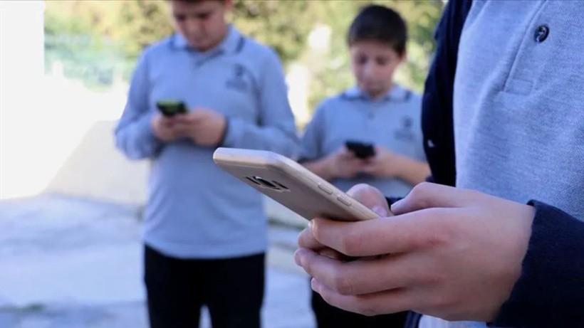 Avrupa’da okullarda telefon yasağı genişliyor! Yasa tasarısı onaylandı