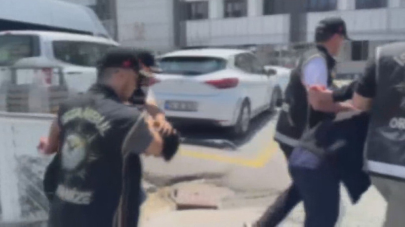 Tadilattaki iş yerini kurşunladılar! 16, 18 ve 20 yaşındaki 3 şüpheli tutuklandı