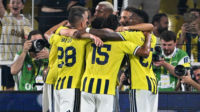 Fenerbahçe'de yine kriz çıkardı: Yönetime rest çekti