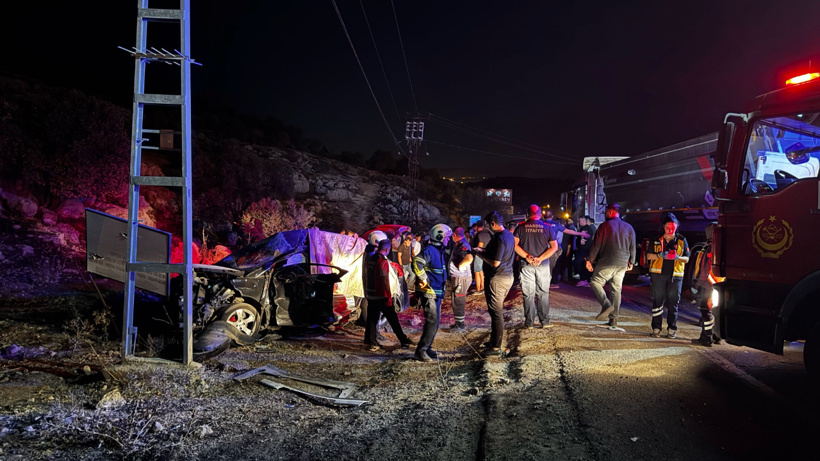 Mardin'de feci kaza: 2 kişi öldü 6 kişi yaralandı