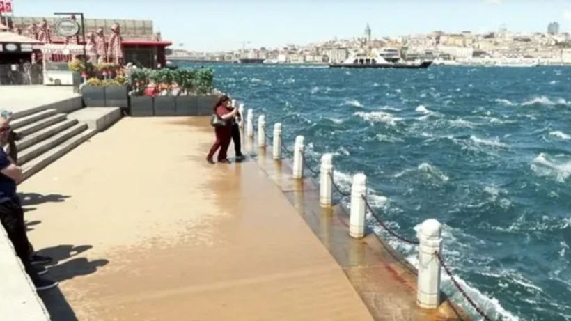 Kuzeyden geldi bırakmıyor: Fırtına 5 bölgede kopacak hızı 70 kilometreye çıkacak - Fotoğraf: 5