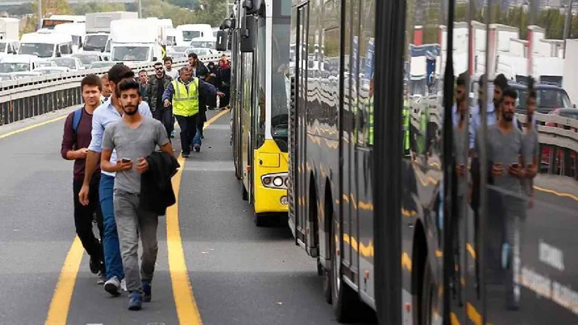 ATA-AÖF sınavına girecekler için İBB'den açıklama geldi! 2 saat sonrası da dahil