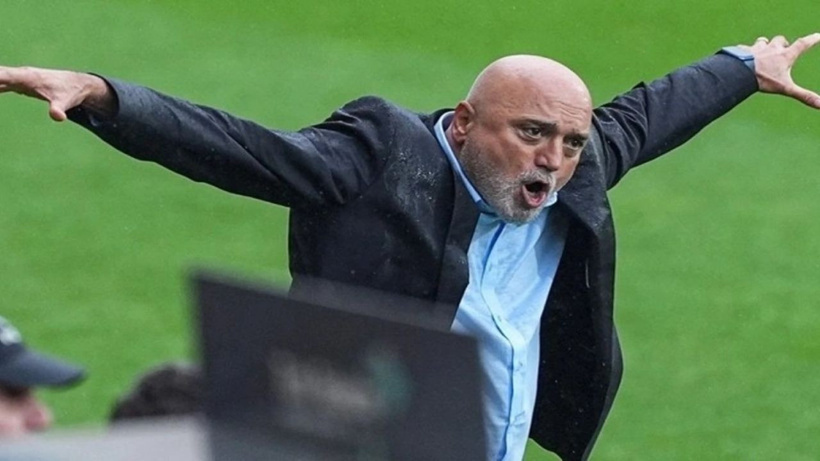 Hikmet Karaman'dan çalım üstüne çalım!