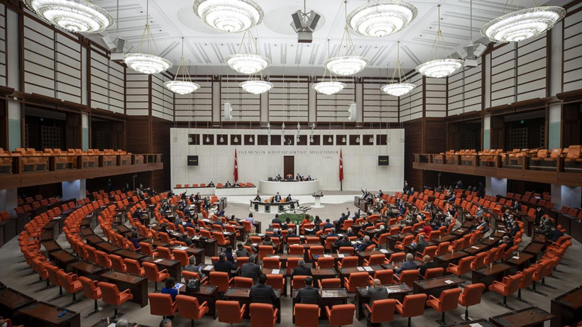 Vekiller katılmadı Meclis kapandı: Şehit yakınları ve gazilerle ilgili yasa teklifi yarına kaldı