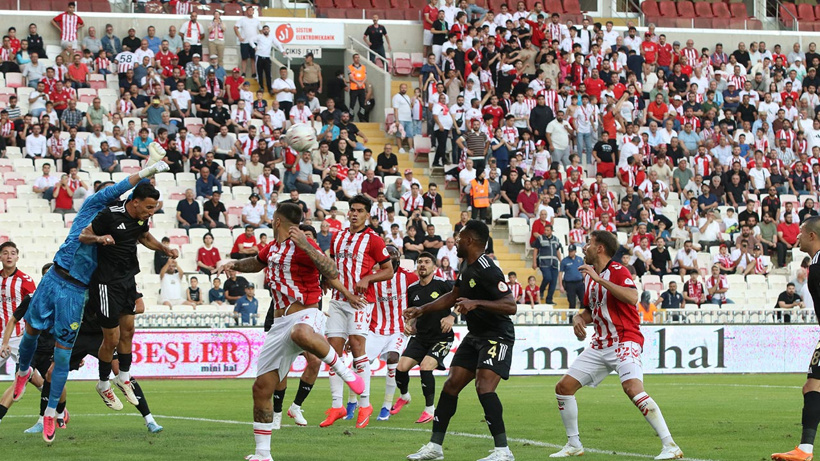 Esenler Erokspor 1 puana razı oldu