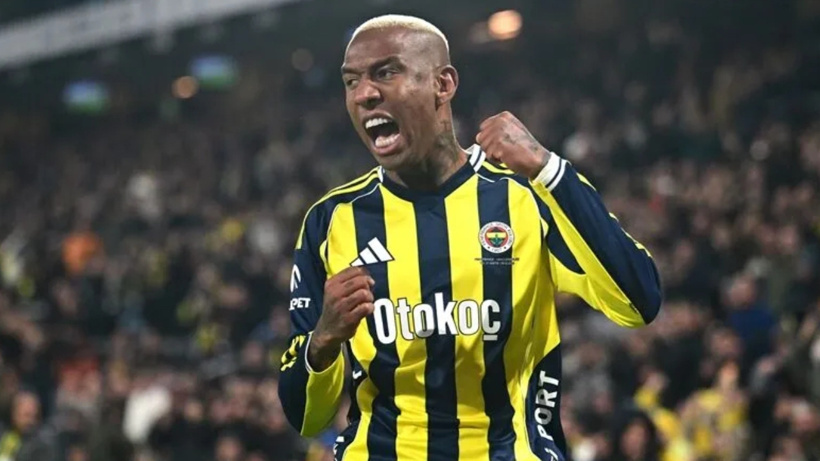 Talisca kendi ismini görünce çıldırdı: Hemen açıklama yaptı