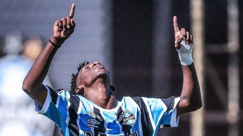 Arda Turan Galatasaray taraftarını isyan ettirdi - Fotoğraf: 6