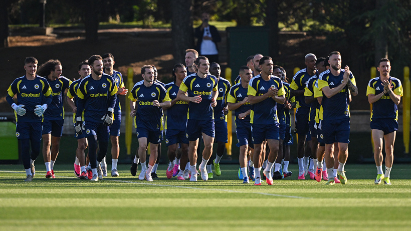 Fenerbahçe'den ayrılmak için şartları belli oldu: 2 futbolcudan kızdıracak talep