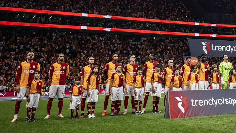 Galatasaray'da işler çıkmaza girdi: Yönetim istediğini alamadı
