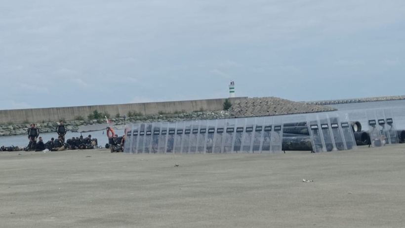 Rize'de kafes balıkçılığına direnen köylülere jandarma müdahalesi