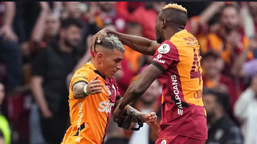 Galatasaray'ın yıldızına ayrılık baskısı: Dursun Özbek'e iletti