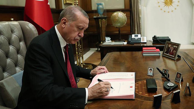 Erdoğan'ın imzasıyla yürürlüğe girdi... 3 bakanlık ve Sayıştay'a üst düzey atamalar