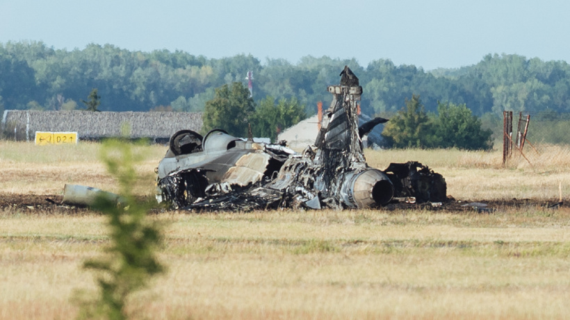Başbakan duyurdu: Gripen tipi savaş uçağı düştü