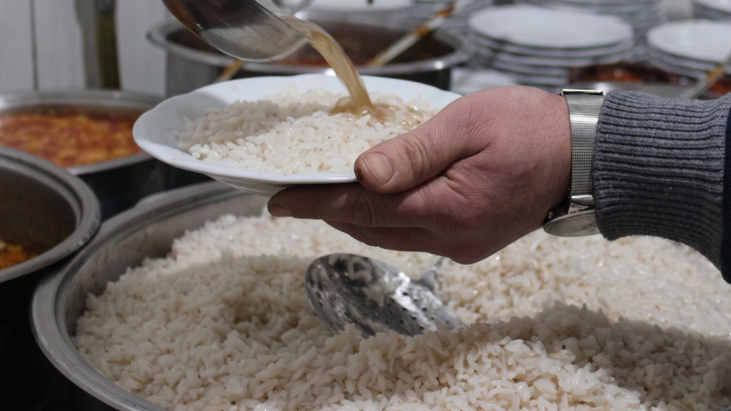 Pirinç pilavındaki gizli tehlikeyi ünlü gıda mühendisi açıkladı! Meğer böyle pişmesi gerekiyormuş