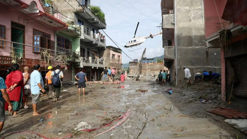 Yüzyılın felaketiyle yıkılan Nepal'de korkulan oluyor! Ölü soygunculuğu başladı - Fotoğraf: 10