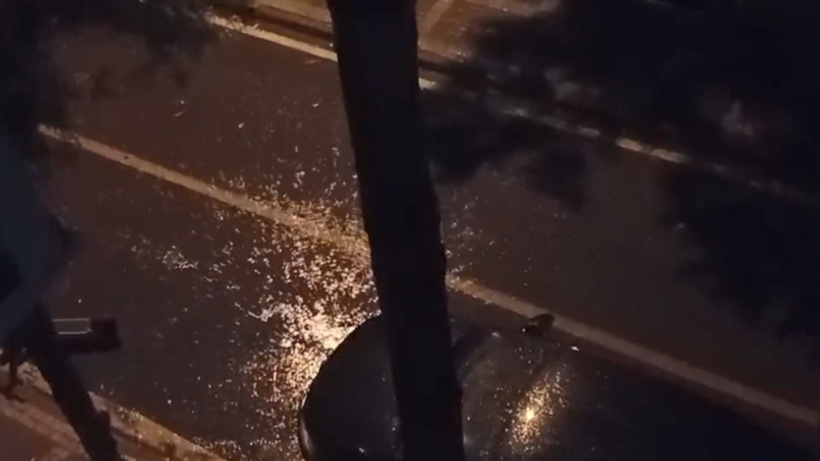 Meteoroloji'den kritik uyarı geldi: İstanbul'da gece yarısı şimşekler çaktı, sağanak vurdu - Fotoğraf: 5