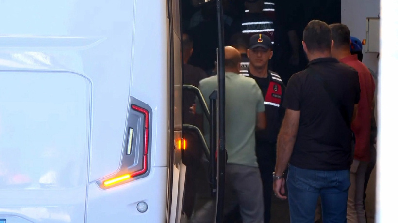 Milli Emlak personelinin yönettiği vurgun çetesinden 10 kişi tutuklandı