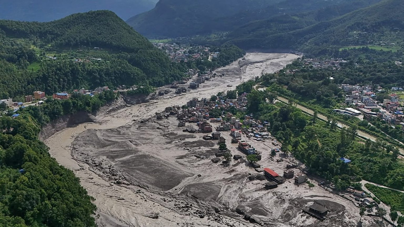Nepal'de selde can kaybı 734'e çıktı: HES'ler mezar oldu işçiler tünellerde mahsur - Fotoğraf: 18