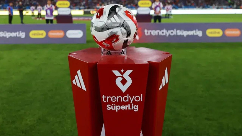 Süper Lig'de teknik direktör ayrılığı: Yerine gelecek isim bile belli oldu