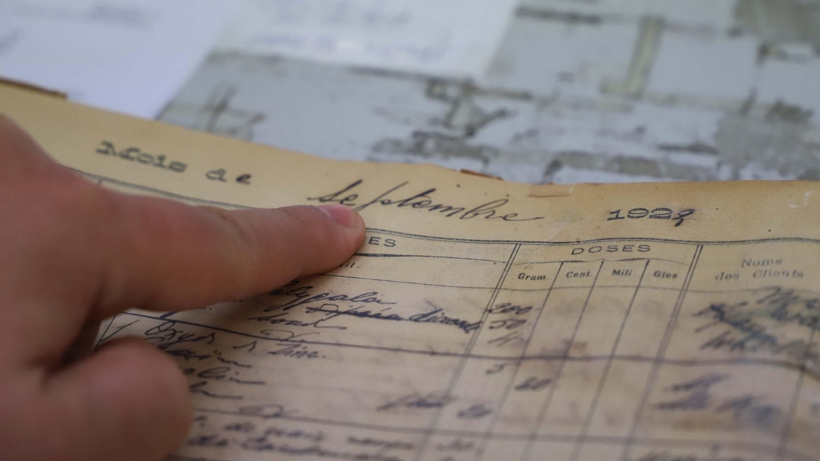 Rum eczacının asırlık defterindeki kayıtlar İzmir'in kurtuluşunu anlattı: Son tarih 8 Eylül 1922