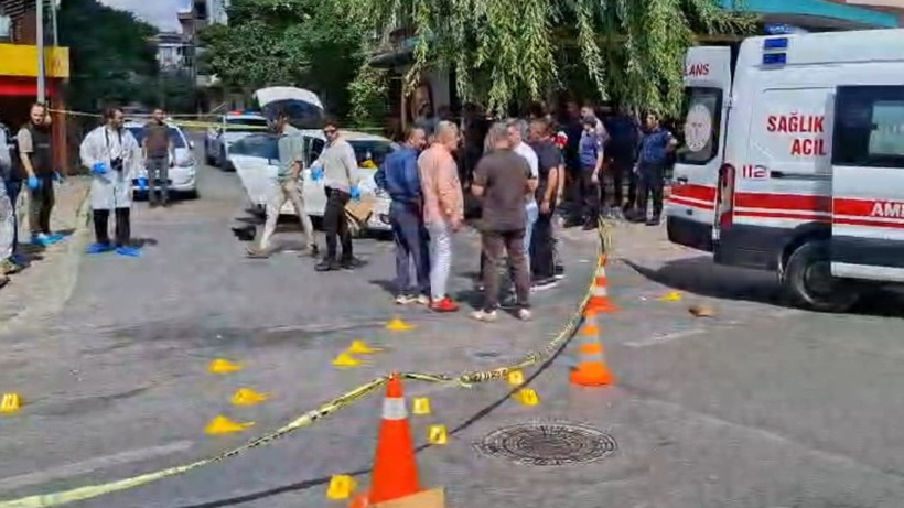 İstanbul'da gündüz vakti kanlı infaz: Kurşun yağmuruna tutulan sürücü hayatını kaybetti
