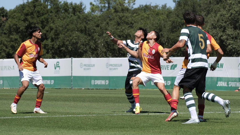 Galatasaray U19 uzatmalarda yıkıldı: 4 dakika içinde her şey değişti