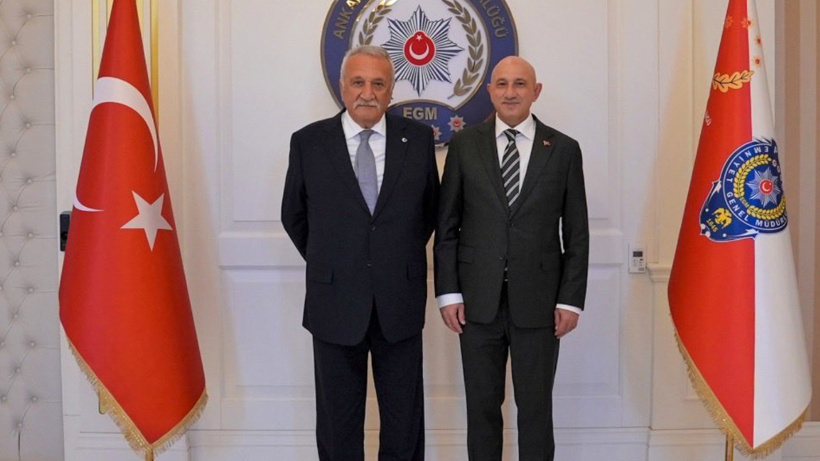 Mehmet Ağar Ankara Emniyeti'ni ziyaret etti