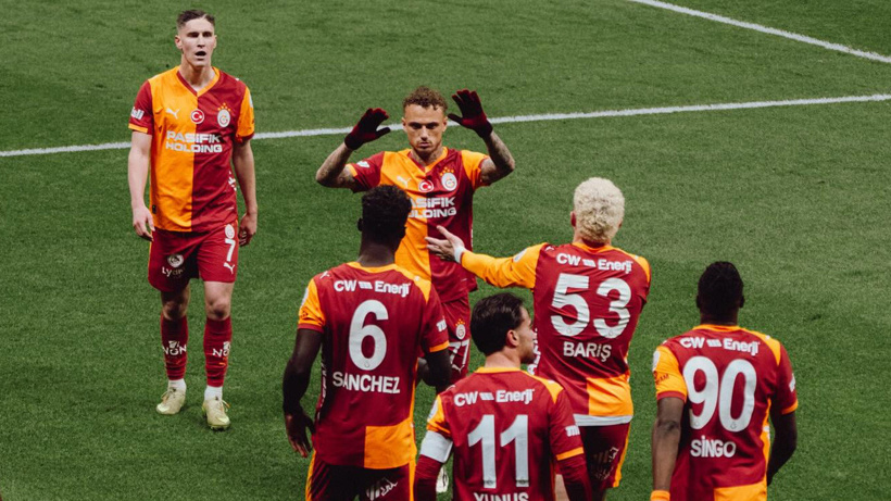 Galatasaray'dan gider gitmez kadro dışı bırakıldı: Uygunsuz davrandı