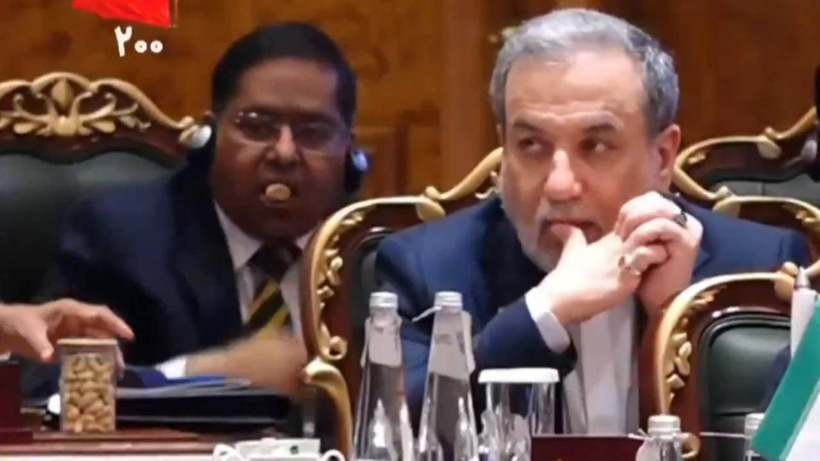 Hintli diplomat ağzındaki kuruyemişle kalakaldı! İran Cumhurbaşkanı konuşurken önünden aldılar