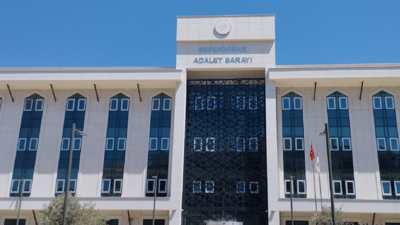 Son Dakika | Seferihisar Belediyesi'ne yönelik operasyonda 29 kişi tutuklandı