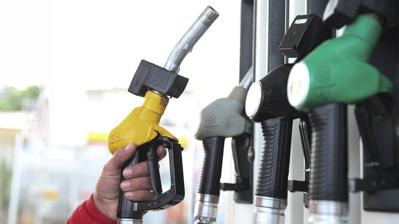 Akaryakıtta tarihi eşik aşıldı: Motorin 100 lirayı geçti