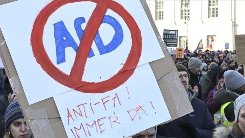 Almanya'da aşırı sağ krizi sürüyor! AfD kazandı Merz'in partisi baraj altı kaldı