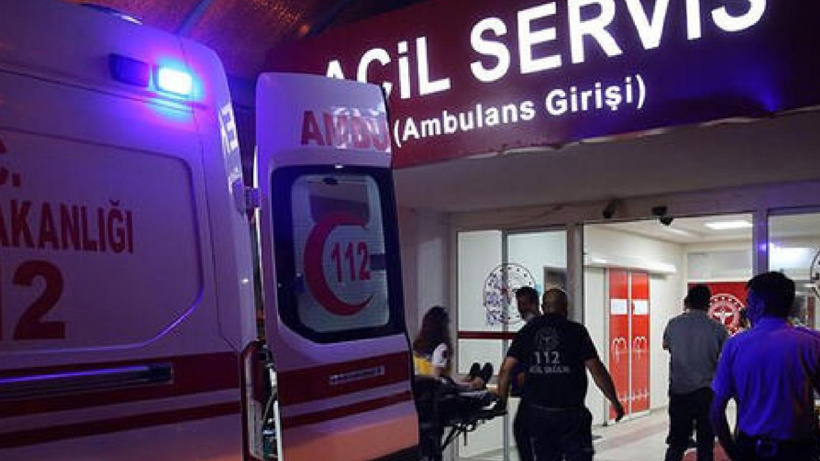 Fren sistemi arızalandı araçlara çarptı: Zincirleme kazada 4 kişi yaralandı
