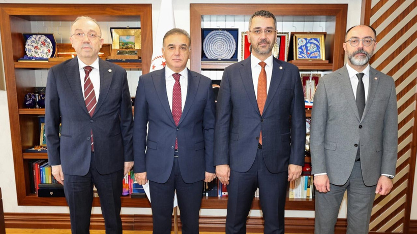 Eczacılardan Hazine ve Maliye Bakanlığı çıkarması: Taleplerini ilettiler