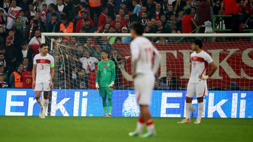 Milli Takım dağıldı: İtalya hezimeti tribünleri isyan ettirdi